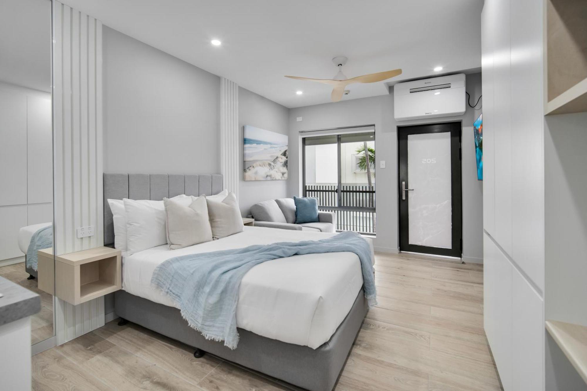 Belmoral Corporate Suites (Adults Only) Townsville Extérieur photo