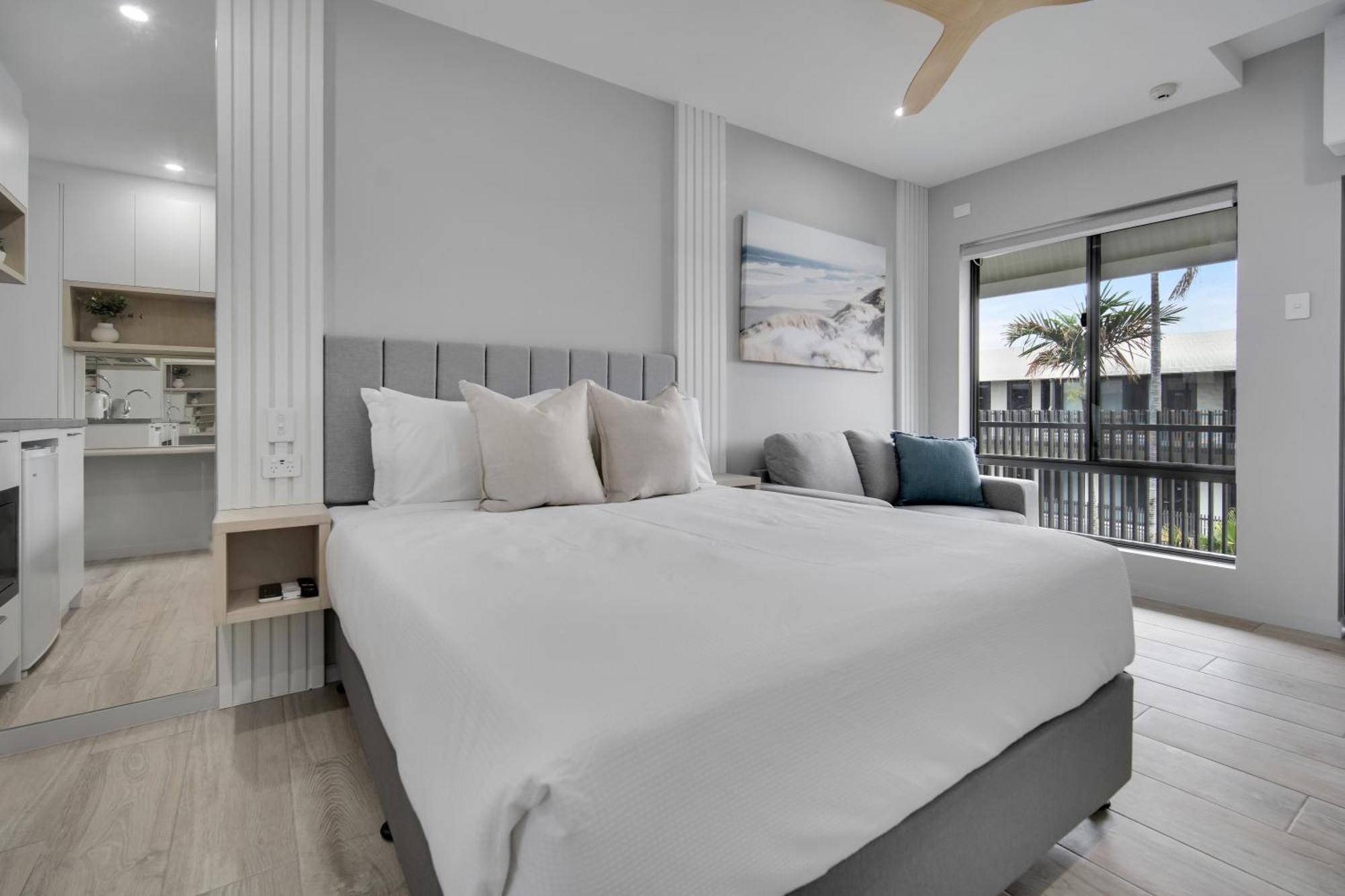 Belmoral Corporate Suites (Adults Only) Townsville Extérieur photo