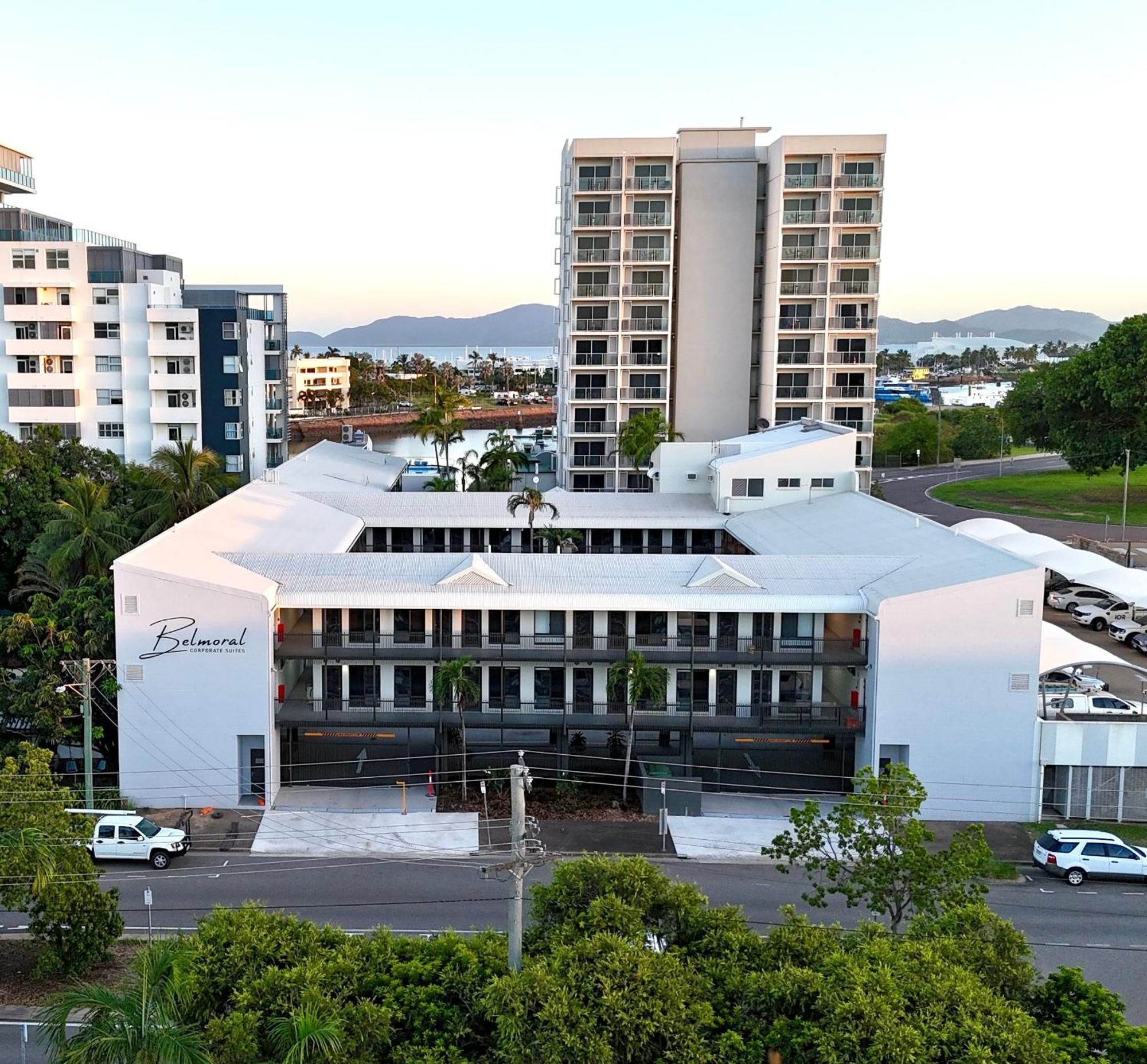 Belmoral Corporate Suites (Adults Only) Townsville Extérieur photo